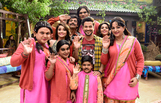 Sunil Grover Welcomes You Into His New Family On Star Plus