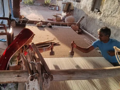 This IITian quit job to revive ecofriendly handwoven dhurries; brings artisans back to the 2000-year-old craft