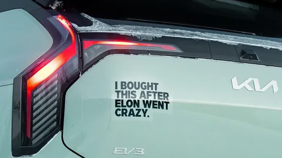 Musk vs Kia