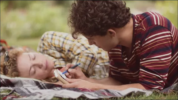Viral Now: Wrigley's Extra Love Story