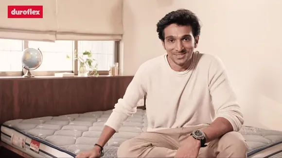When reel life Harshad Mehta recommends Duroflex mattress