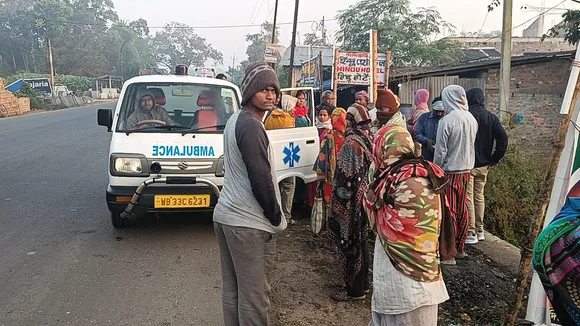 সাত সকালেই ভয়াবহ পথ দুর্ঘটনা পশ্চিমবঙ্গে