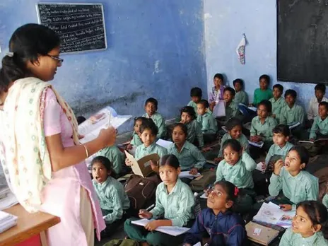 West Bengal: সকাল ১১.৩০টার সময়ে বন্ধ স্কুল!