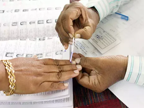 Lok Sabha Polls: রাজ্যের ১১টি বুথে নতুন করে ভোট! বিরাট ঘোষণা কমিশনের