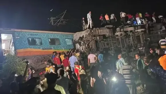 Train Accident : দুর্ঘটনাগ্রস্ত স্থান পরিদর্শনে কেন্দ্রীয় রেলমন্ত্রী
