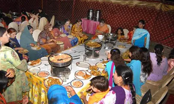 Wedding guests in the capital to be served one dish - Pakistan - DAWN.COM