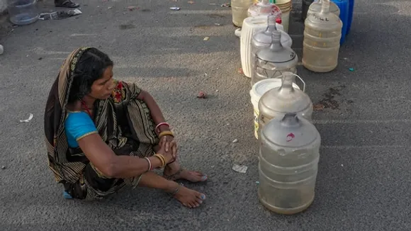 Delhi water crisis: AAP asks Haryana to release water on humanitarian  grounds | Latest News India - Hindustan Times