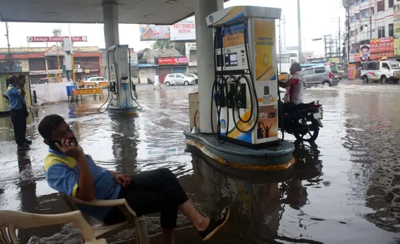 Bhopal: Water Water Everywhere! Low-lying areas flooded, roads submerged