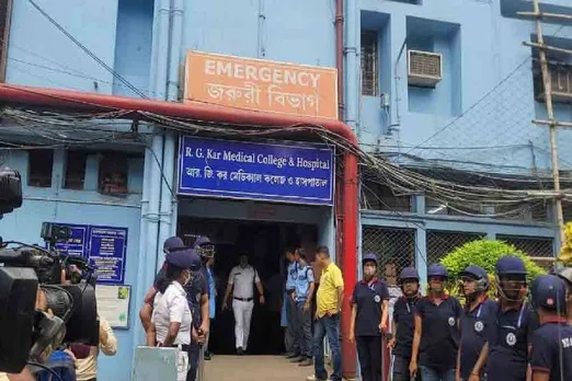 R G Kar Student Death: খুনের আগে বেধড়ক মারধর? আততায়ী কি ছিল পূর্ব পরিচিত? আর  জি কর কাণ্ডে ভয়াবহ রিপোর্ট – News18 বাংলা