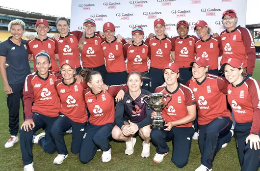 England Women's central contract list announced for 2020-21 Season, Sophia  Dunkley included - Female Cricket