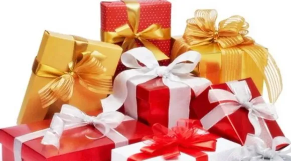 Top 5 Financial Gift options for your partner this Valentine's Day - Money  News | The Financial Express
