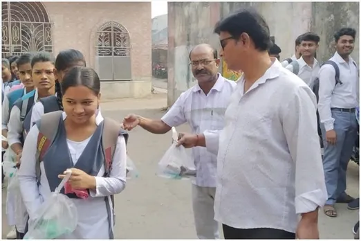 পরীক্ষার্থীদের জন্য আলাদা গাড়ির ব্যবস্থা, সঙ্গে টিফিনের প্যাকেট