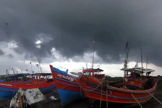 আগামীকাল পশ্চিমবঙ্গেও ভারী বৃষ্টির সম্ভাবনা