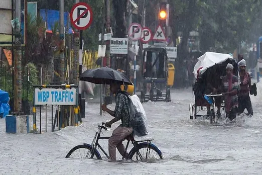 ভারী বৃষ্টি হতে পারে বাংলায়