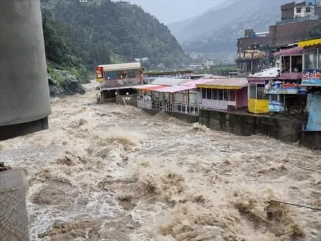 বন্যাকবলিত পাকিস্তানে দ্রুত ছড়াচ্ছে ম্যালেরিয়াসহ অন্যান্য রোগ