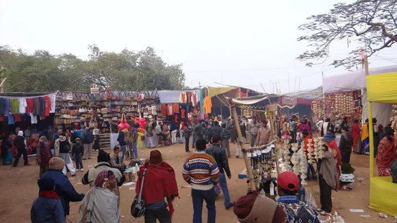 পৌষ মেলা না হওয়ার দায় রাজ্য সরকারের ওপর চাপিয়েছেন বিশ্বভারতীর উপাচার্য