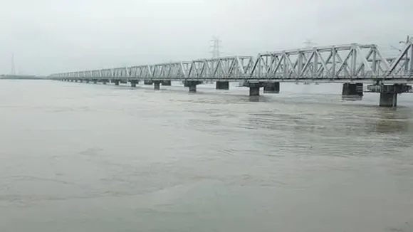 তিস্তা ব্যারেজ থেকে জল ছাড়ায় বেড়েছে নদীর জলস্তর