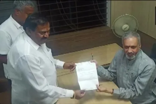Karnataka Assembly polls: Congress MLA resigns