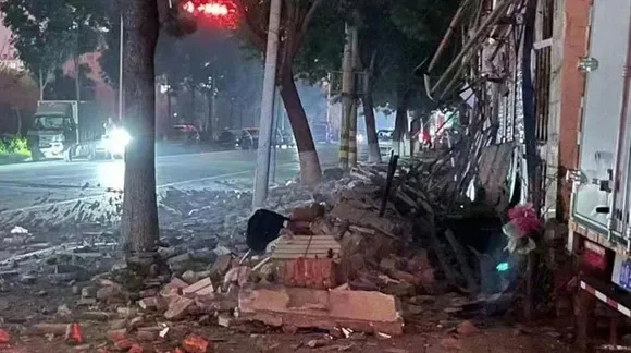 Earthquake: House destroyed, 10 injured