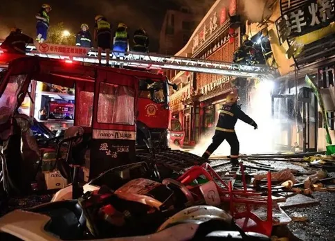 Restaurant explosion kills 31 in China
