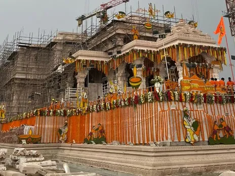 Uttar Pradesh: CM Yogi Inspecting Consecration Ceremony Preparations