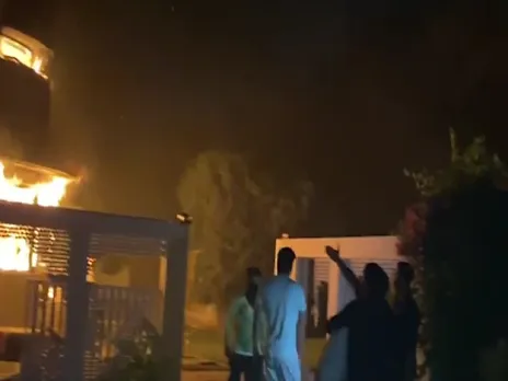 Corps Commander House vandalized, set on fire in Lahore - watch video