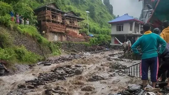 Terrible landslide, Chief Minister reached the spot