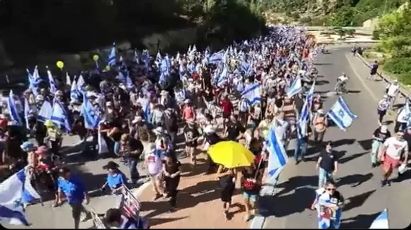 March for hostages reaches outskirts of Jerusalem