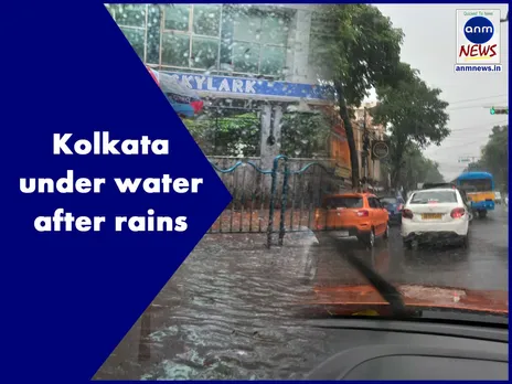 Kolkata under water after rains