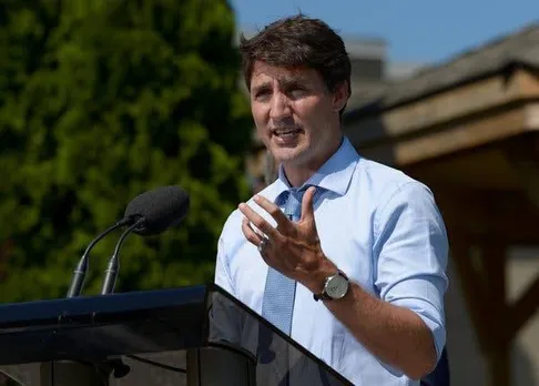 CANADIANS SHARPLY And EVENLY DIVIDED OVER TRUDEAU'S PANDEMIC PERFORMANCE....Poll Suggests