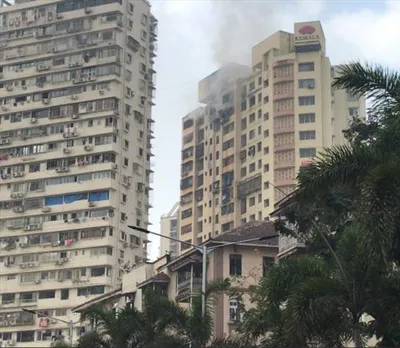 Devastating fire breaks out in Mumbai building