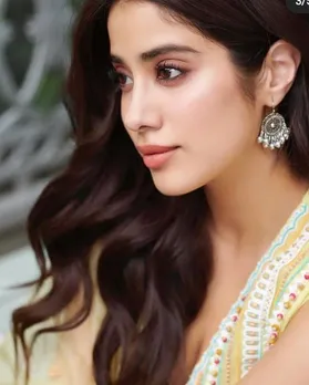 Janhvi Kapoor for the promotion of good luck jerry!!!