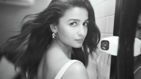 Is Alia missing someone?