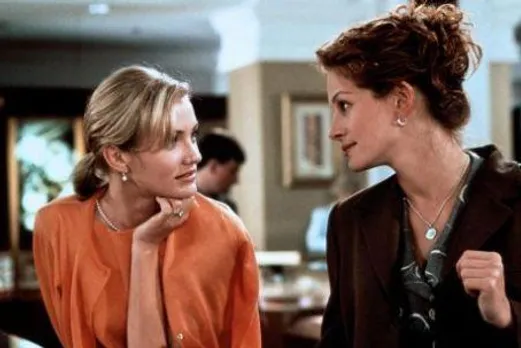 Cameron Diaz and Julia Roberts set in motion to shoot the Rom-Com Renaissance
