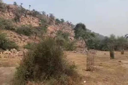 Do you know why Chaitanya Mahaprabhu did not set foot on Govardhan Hill?
