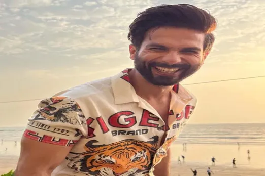 Shahid Kapoor posted his happy face