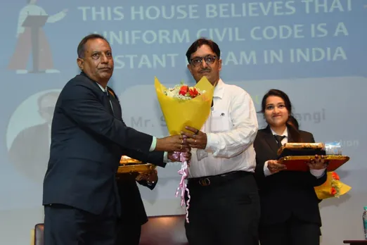 Inter-college Debate Competition organized by Heritage Law College, Kolkata