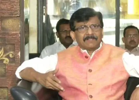 Sanjay Raut opens up on Shinde's hotel politics