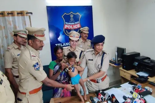 GRP and RPF rescued a kidnapped 1 year old boy