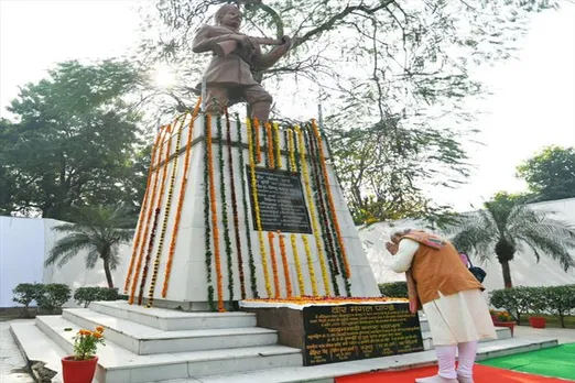 PM's tribute to Mangal Pandey