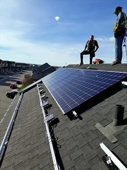 CANADA..... RISING UTILITY PRICES,Turns Some CALGARY HOMEOWNERS  SWITCH TO SOLAR POWER....the SOLAR CALCULATOR DETERMINES.