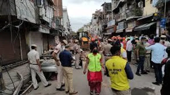 Four-storey building collapses in Delhi’s Malkaganj; 2 kids die under rubble