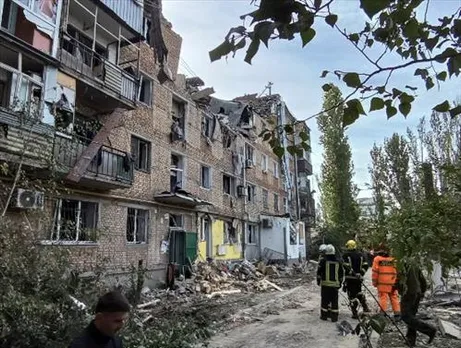 2 dead so far in residential building hit by Russian strike in Mykolaiv, local official says
