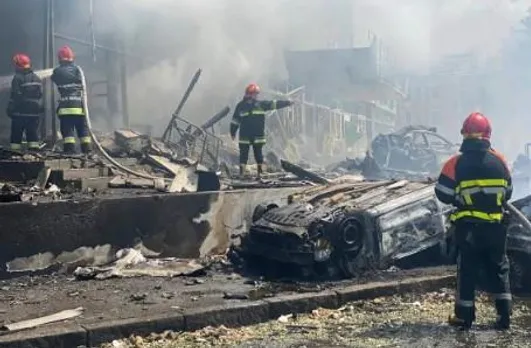 2 people killed in car after missile hits Ukrainian city of Kramatorsk, official says