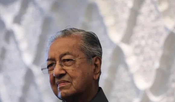Malaysia’s ex-Premier Mahathir Mohamad hospitalized with COVID-19