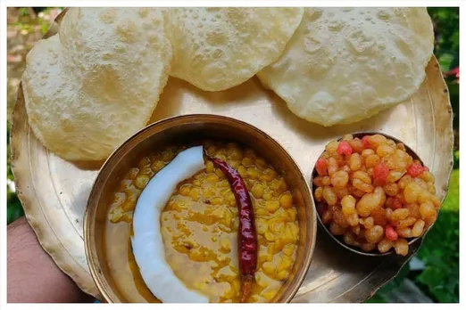 Luchi and cholar daal combination for Durga Puja