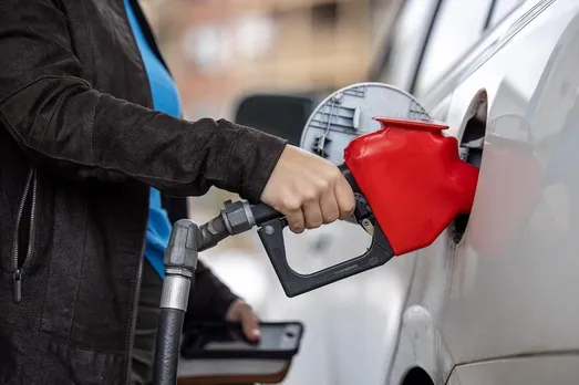 ONTARIO GOVERNMENT TO INTRODUCE LEGISLATION TO LOWER GAS  TAX