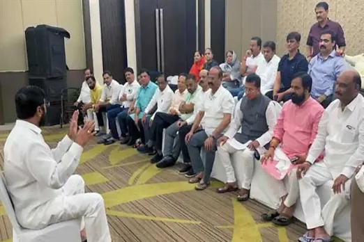 Maharashtra Crisis: Eknath Shinde chaired meeting before leaving for Mumbai