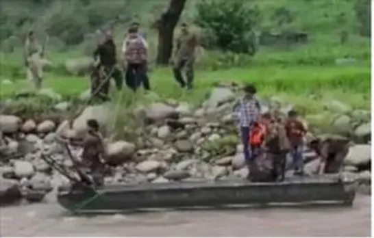 30 persons are stranded in Jammu-Kashmir flash floods.