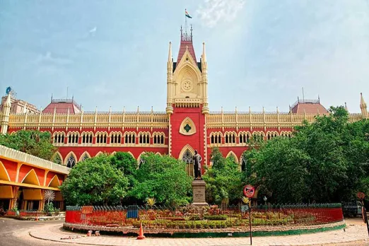 The red light on the car, the Calcutta High Court asked the state for an affidavit